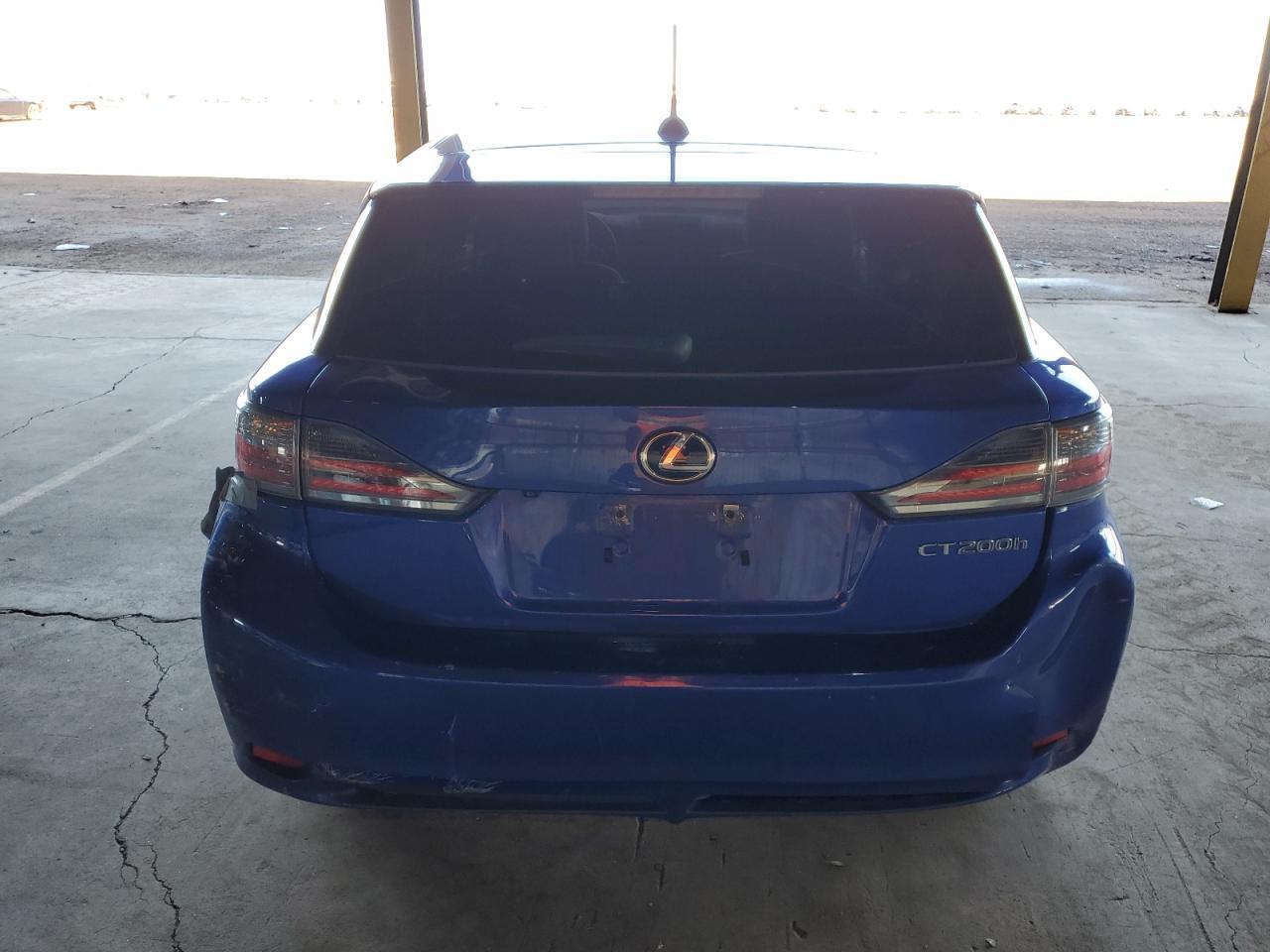 2013 LEXUS CT 200 - Image 6