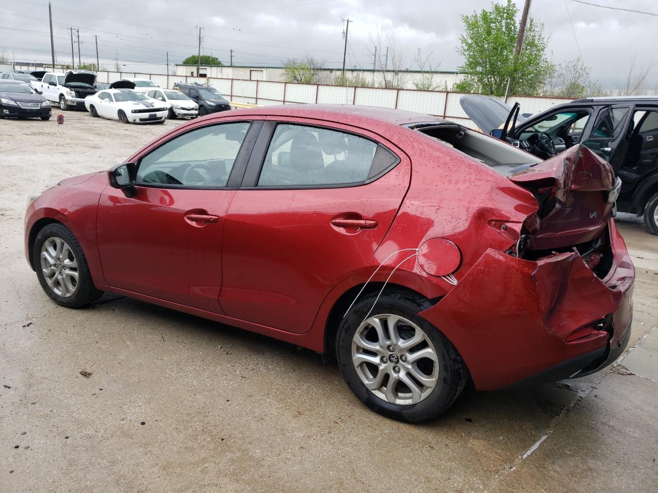 2017 TOYOTA YARIS IA - Image 2
