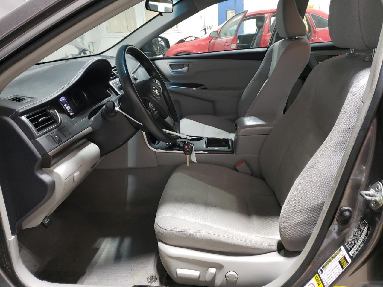 2017 TOYOTA CAMRY LE - Image 7