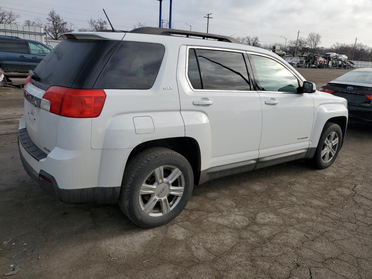 2014 GMC TERRAIN SL - Image 3