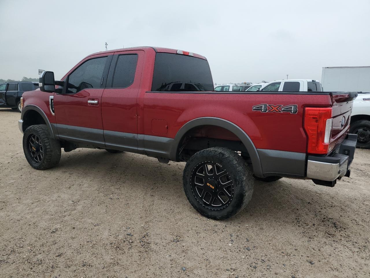 2017 FORD F250 SUPER - Image 2