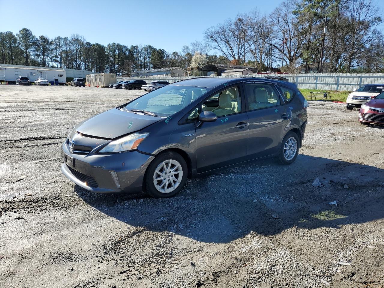 2013 TOYOTA PRIUS V