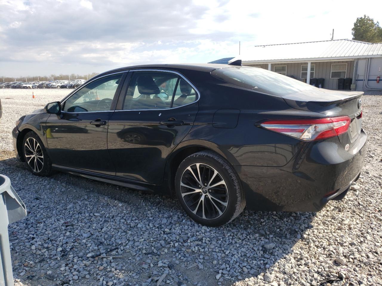 2019 TOYOTA CAMRY L - Image 2