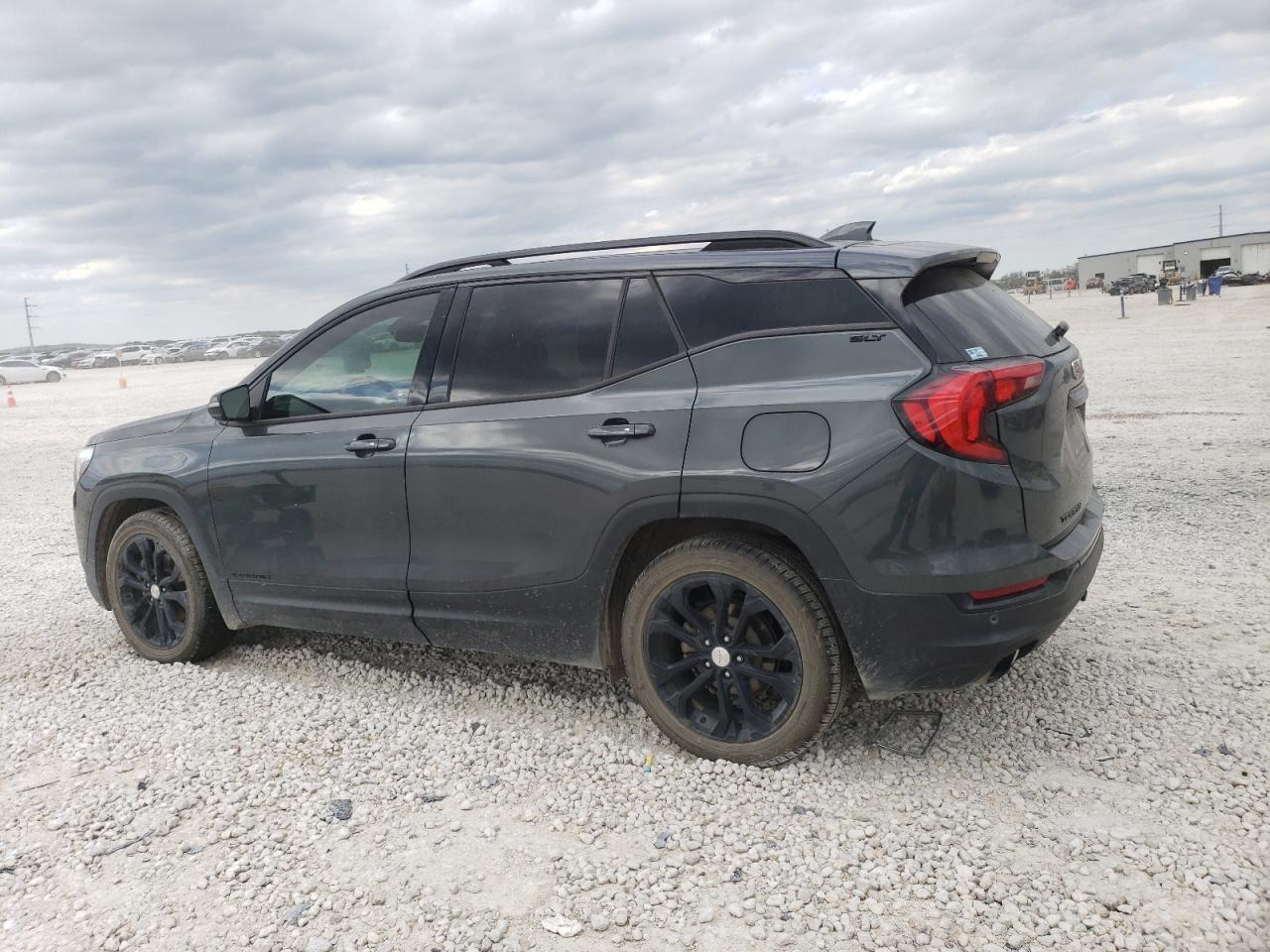 2019 GMC TERRAIN SL - Фото 2