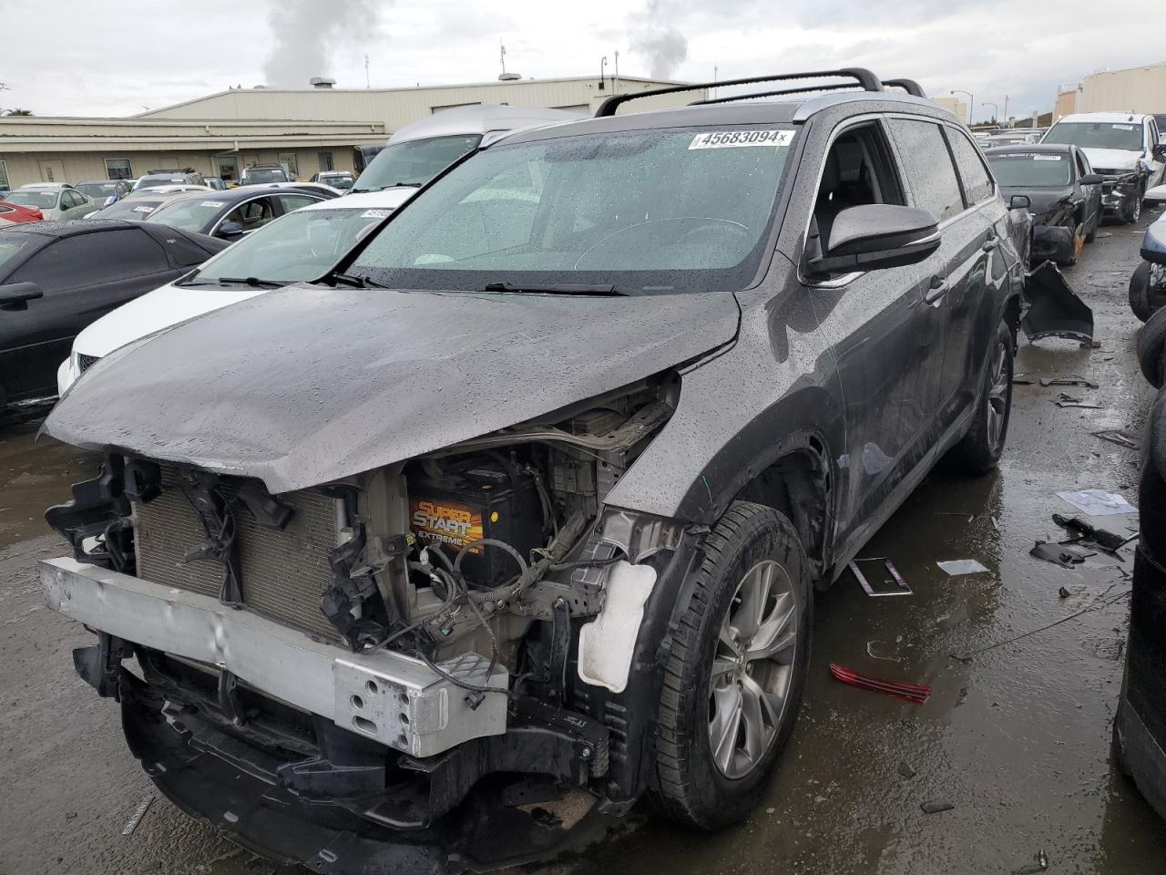 2015 TOYOTA HIGHLANDER