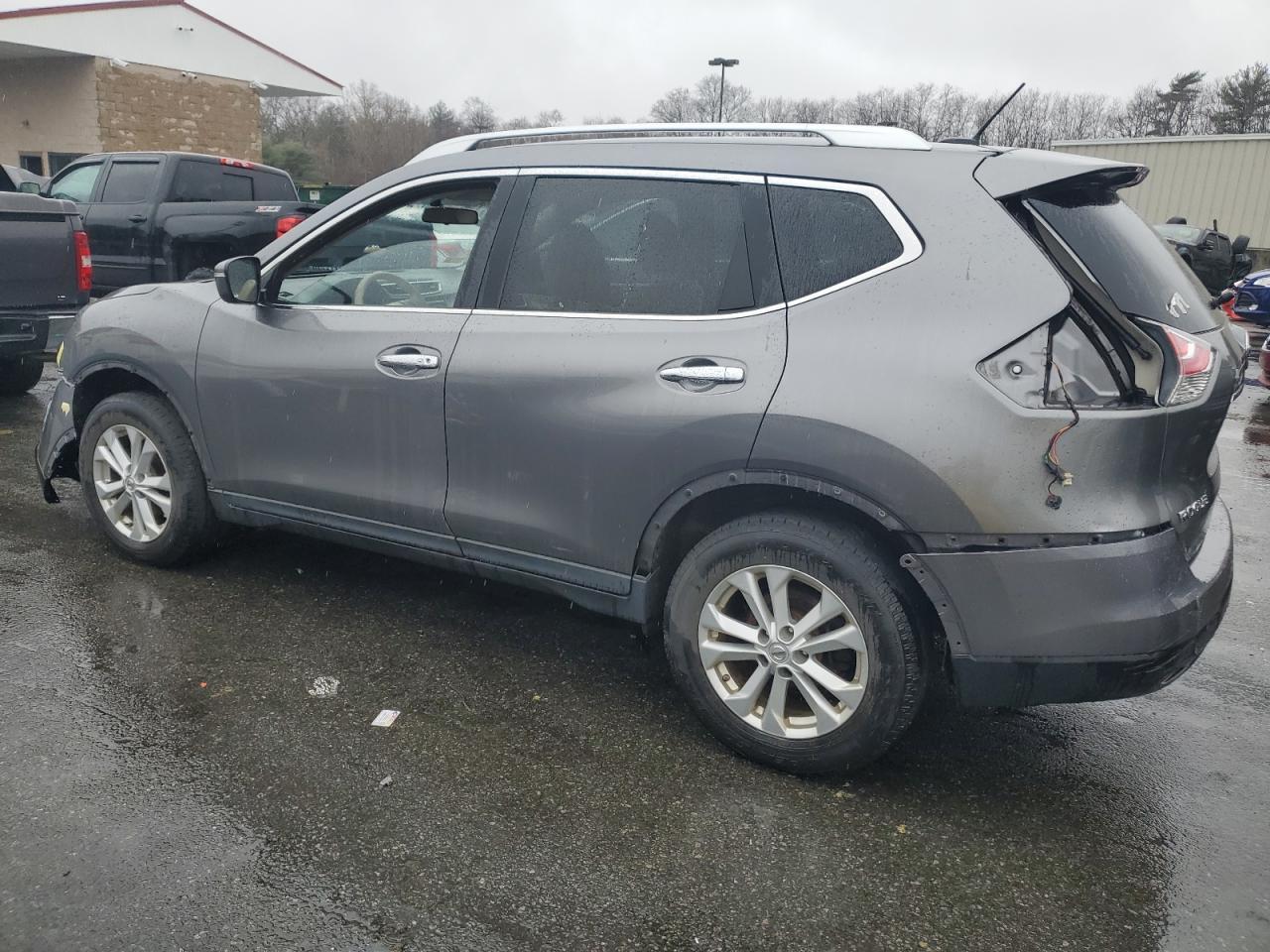 2015 NISSAN ROGUE S - Image 2