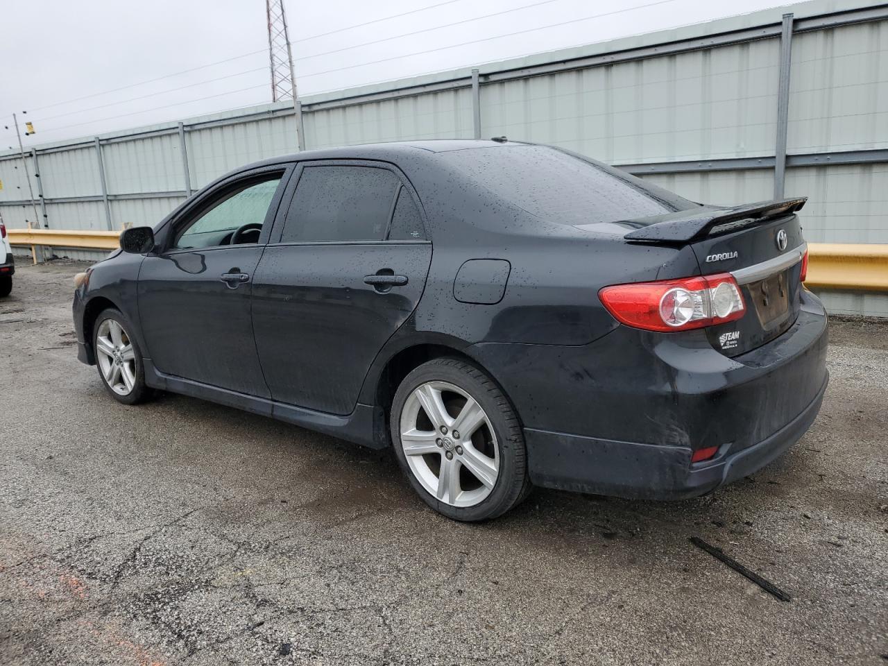 2013 TOYOTA COROLLA BA - Image 2