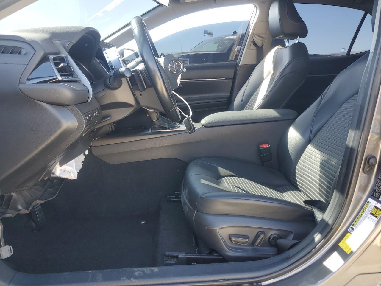2021 TOYOTA CAMRY SE - Фото 7