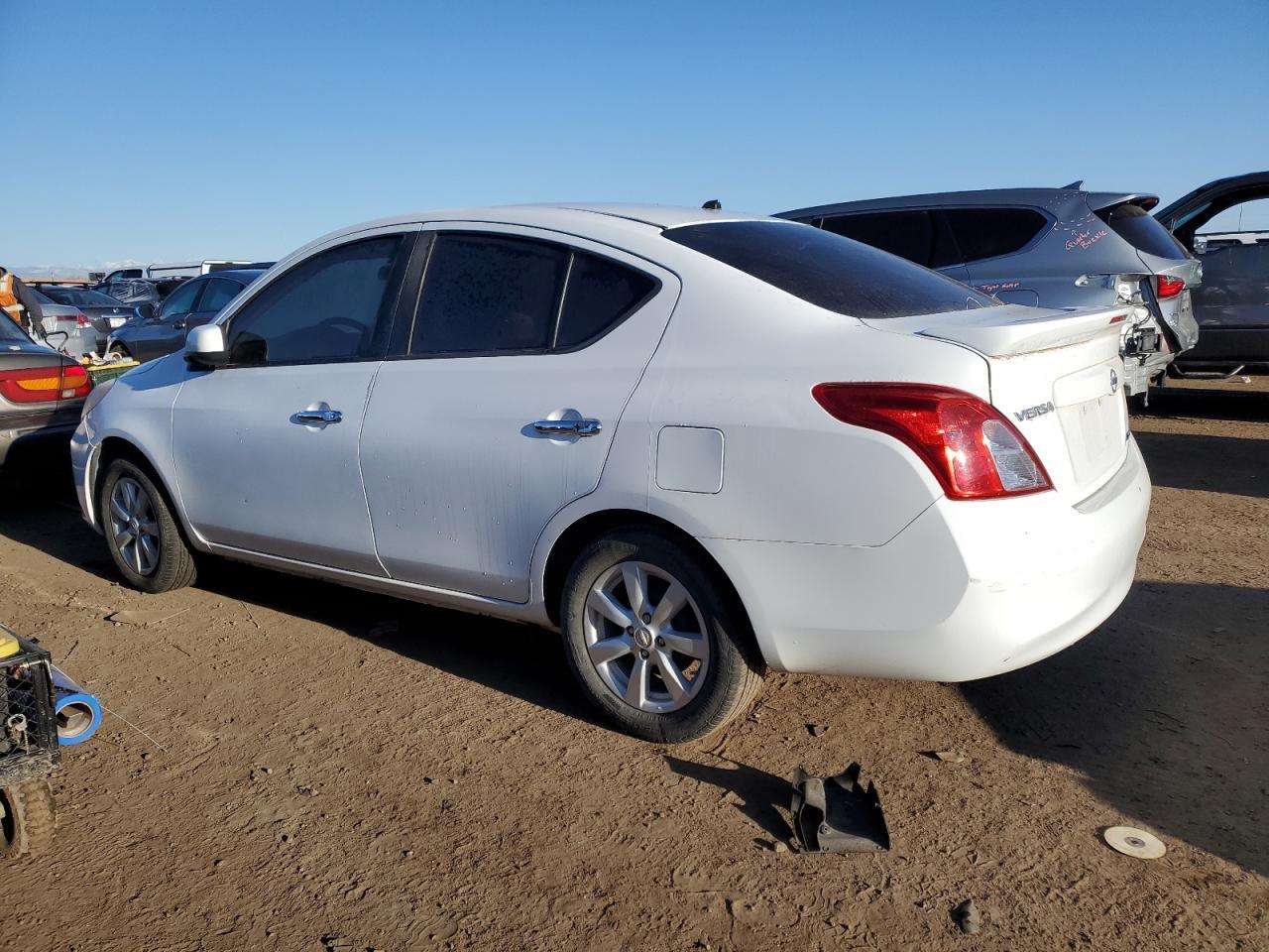 2014 NISSAN VERSA S - Image 2
