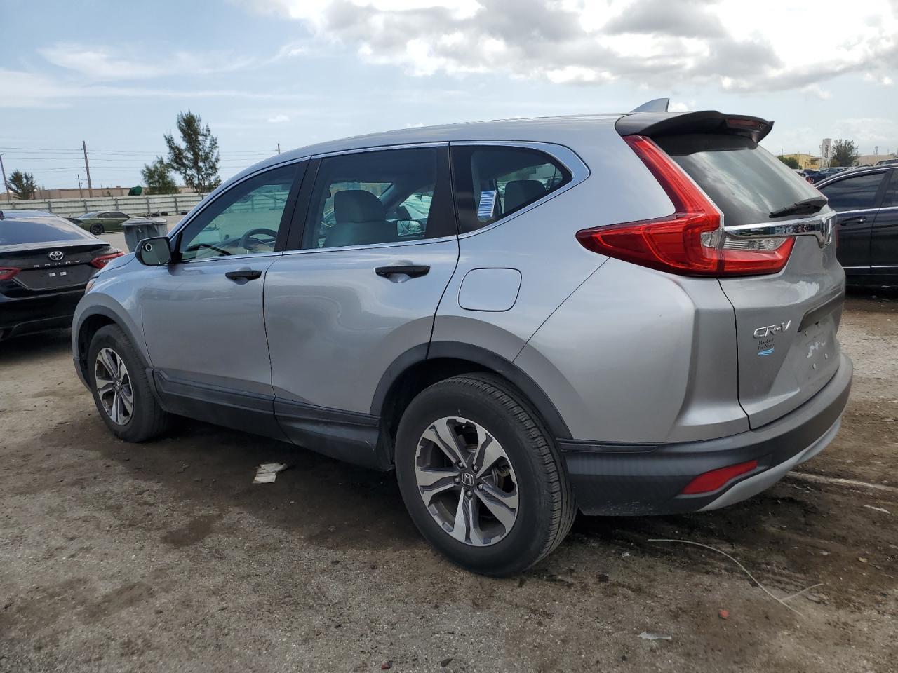 2017 HONDA CR-V LX - Фото 2