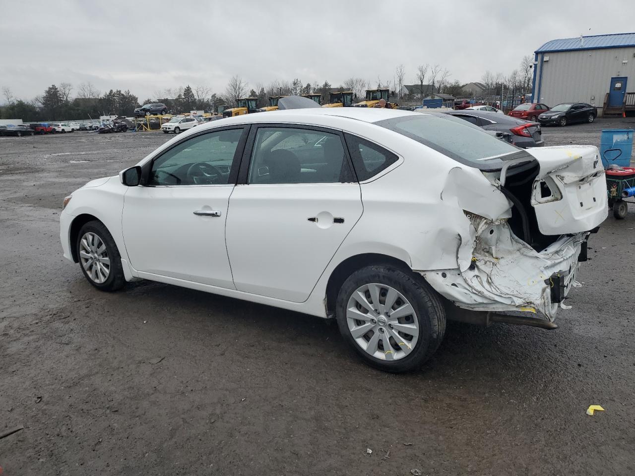 2017 NISSAN SENTRA S - Фото 2