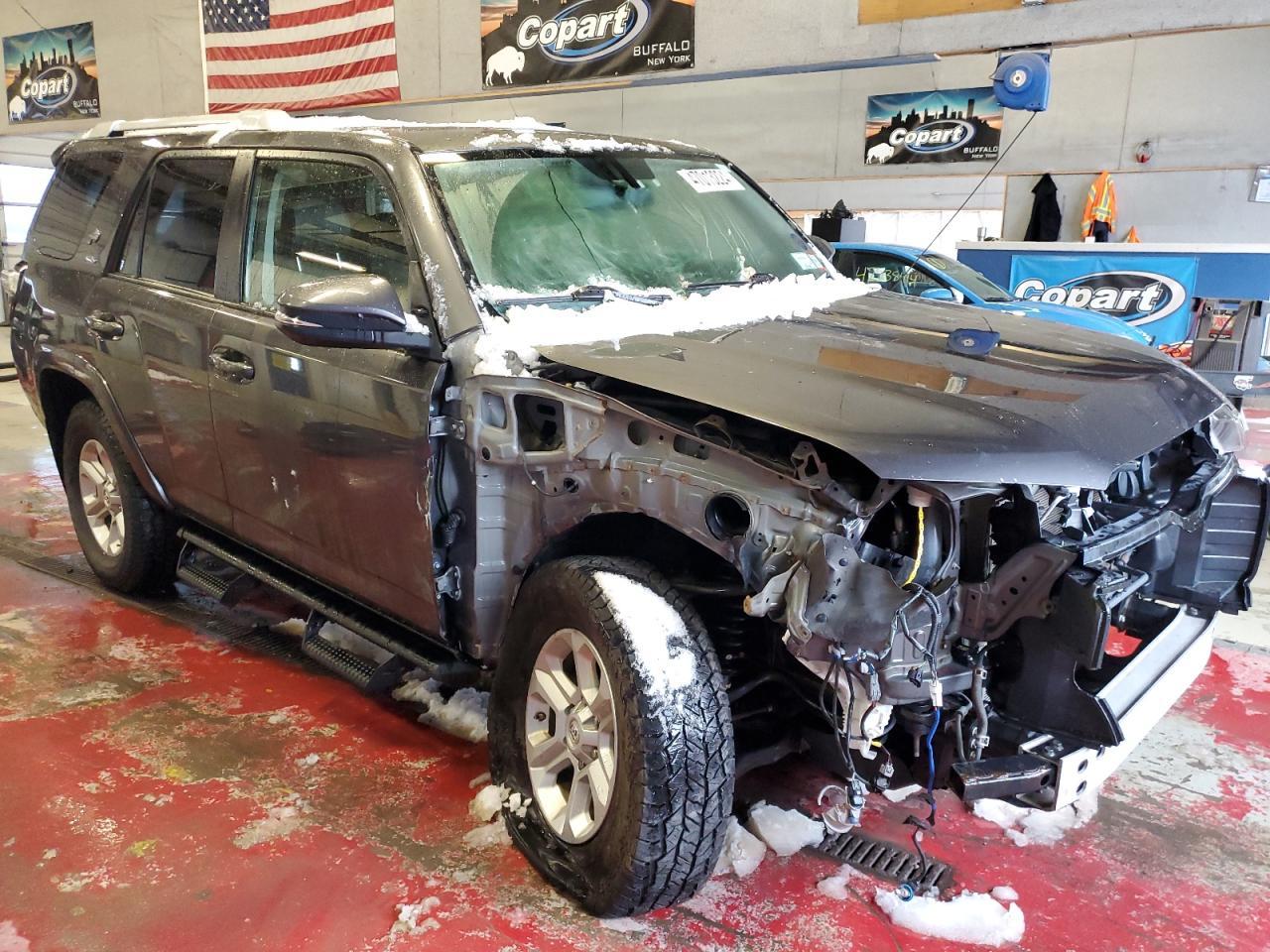 2018 TOYOTA 4RUNNER SR - Image 4