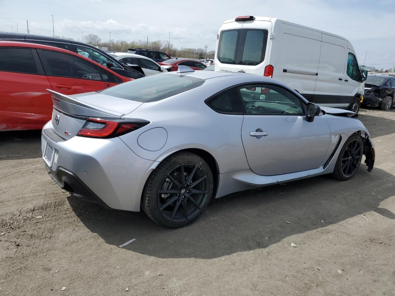 2023 TOYOTA GR 86 PREM - Image 3