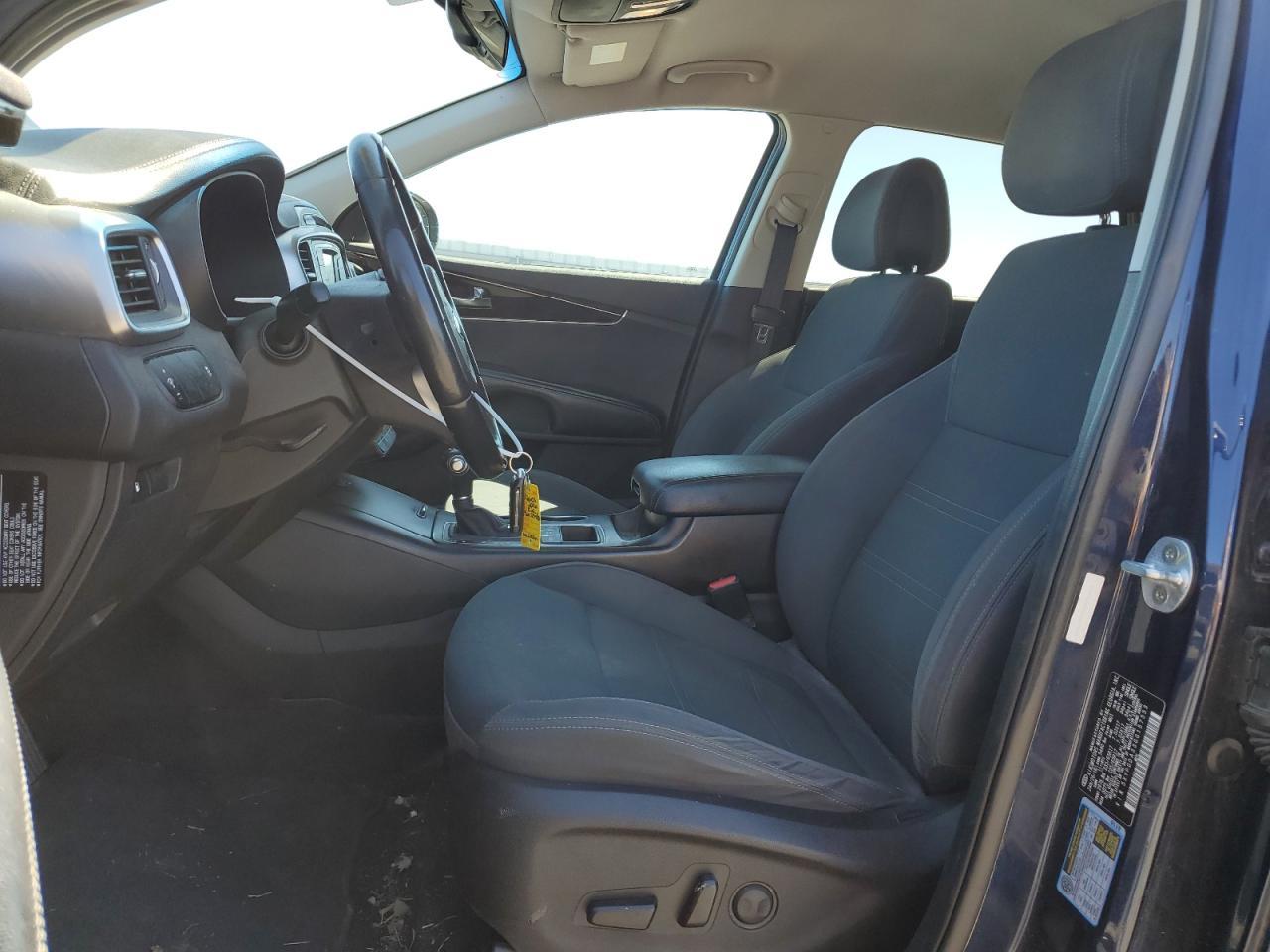 2016 KIA SORENTO LX - Image 7