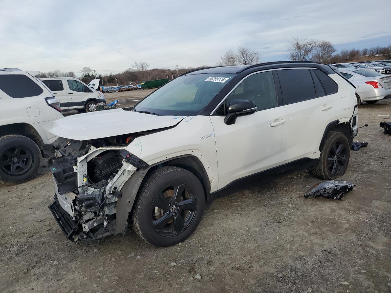 2020 TOYOTA RAV4 XSE car image