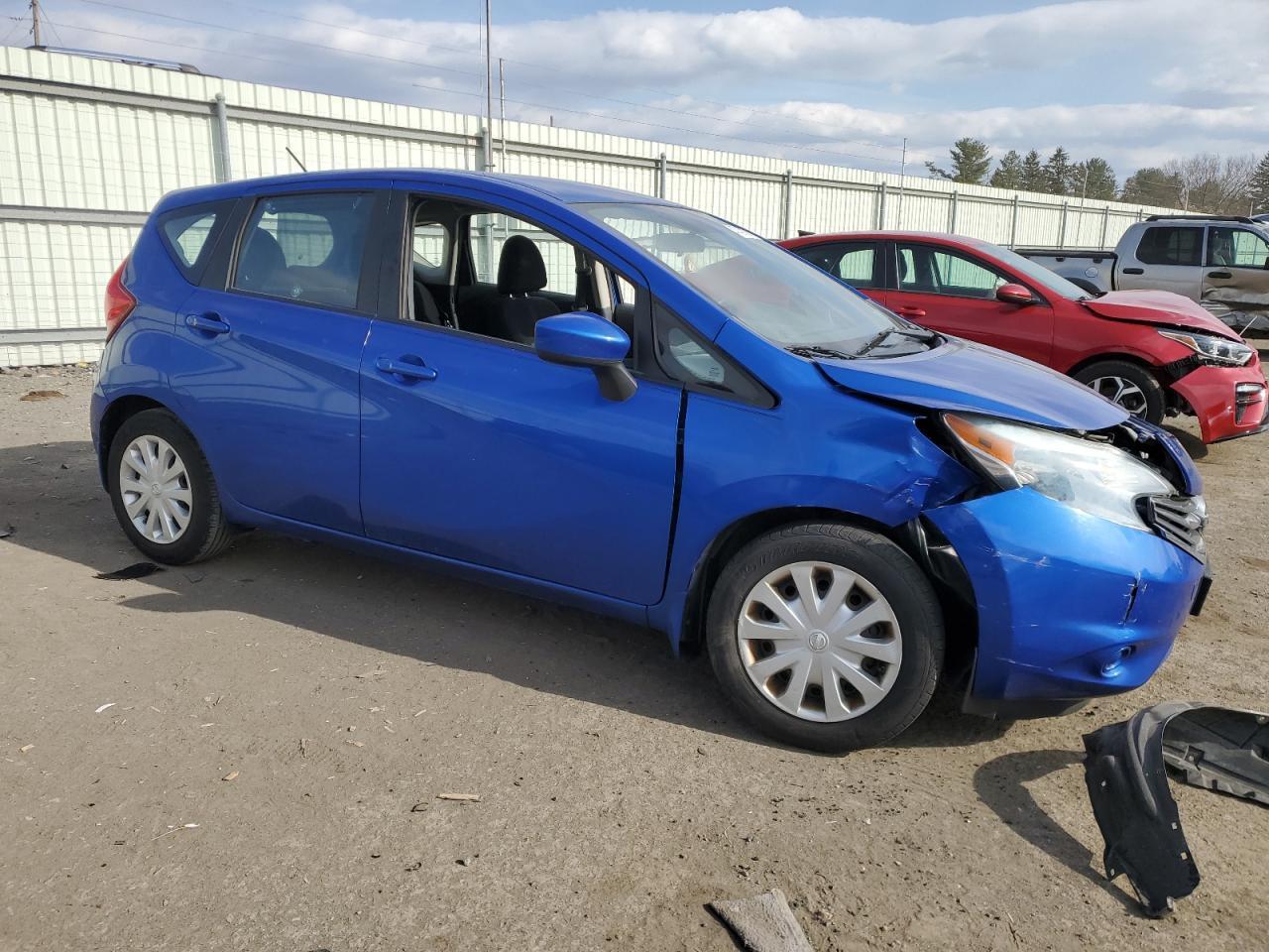 2015 NISSAN VERSA NOTE - Фото 4