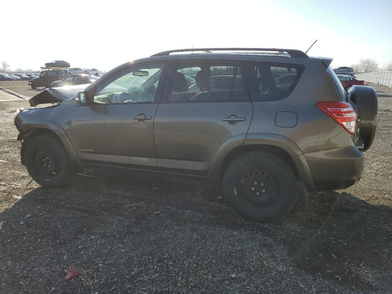 2011 TOYOTA RAV4 LIMIT - Фото 2
