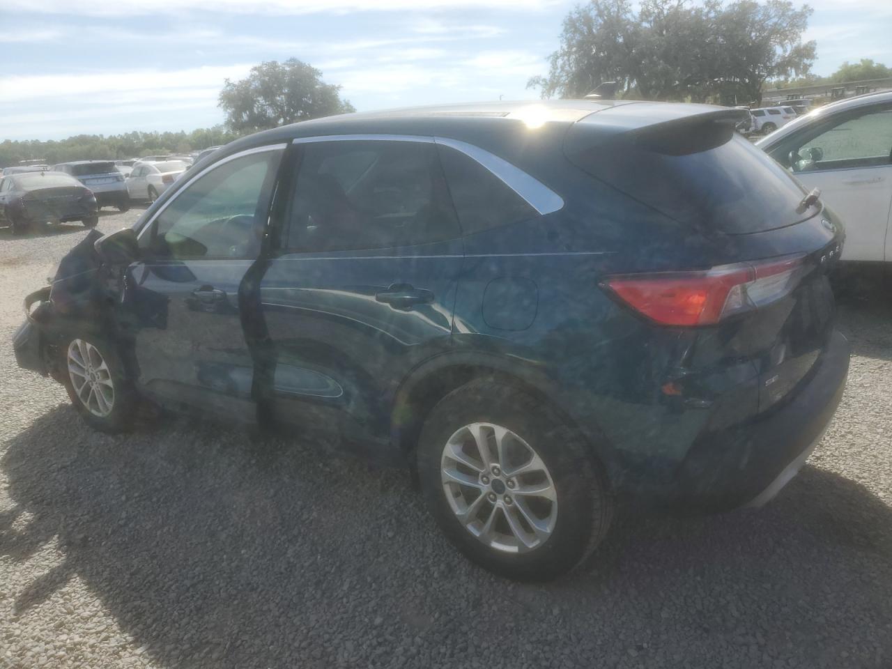 2020 FORD ESCAPE SE - Image 2
