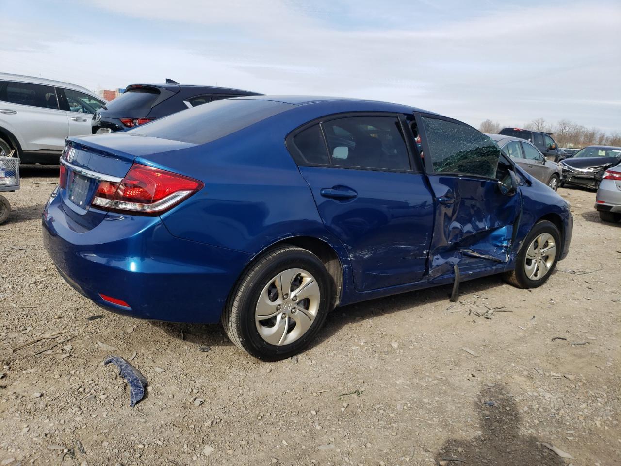 2015 HONDA CIVIC LX - Image 3