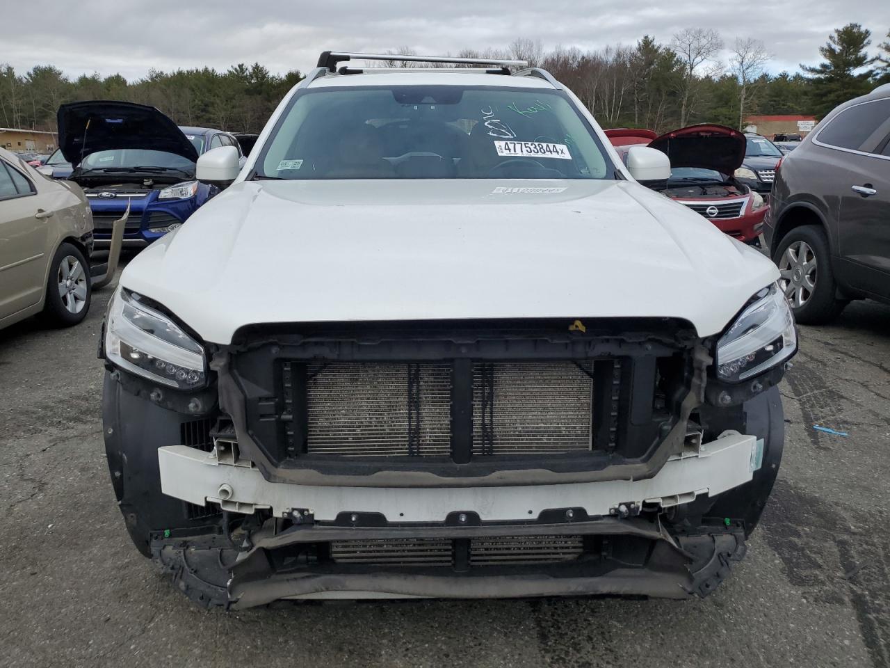 2016 VOLVO XC90 T6 - Image 5