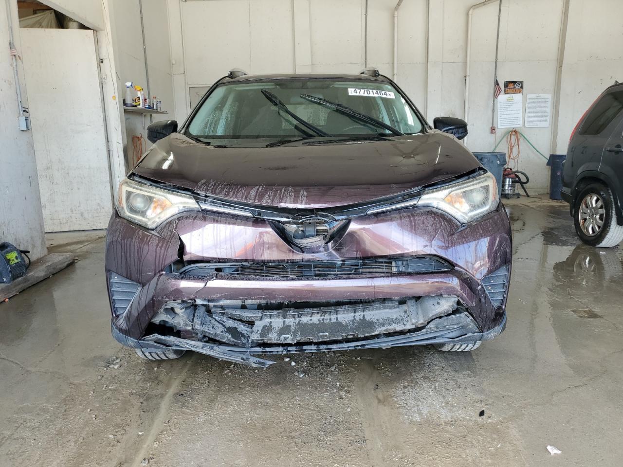 2016 TOYOTA RAV4 LE - Фото 5