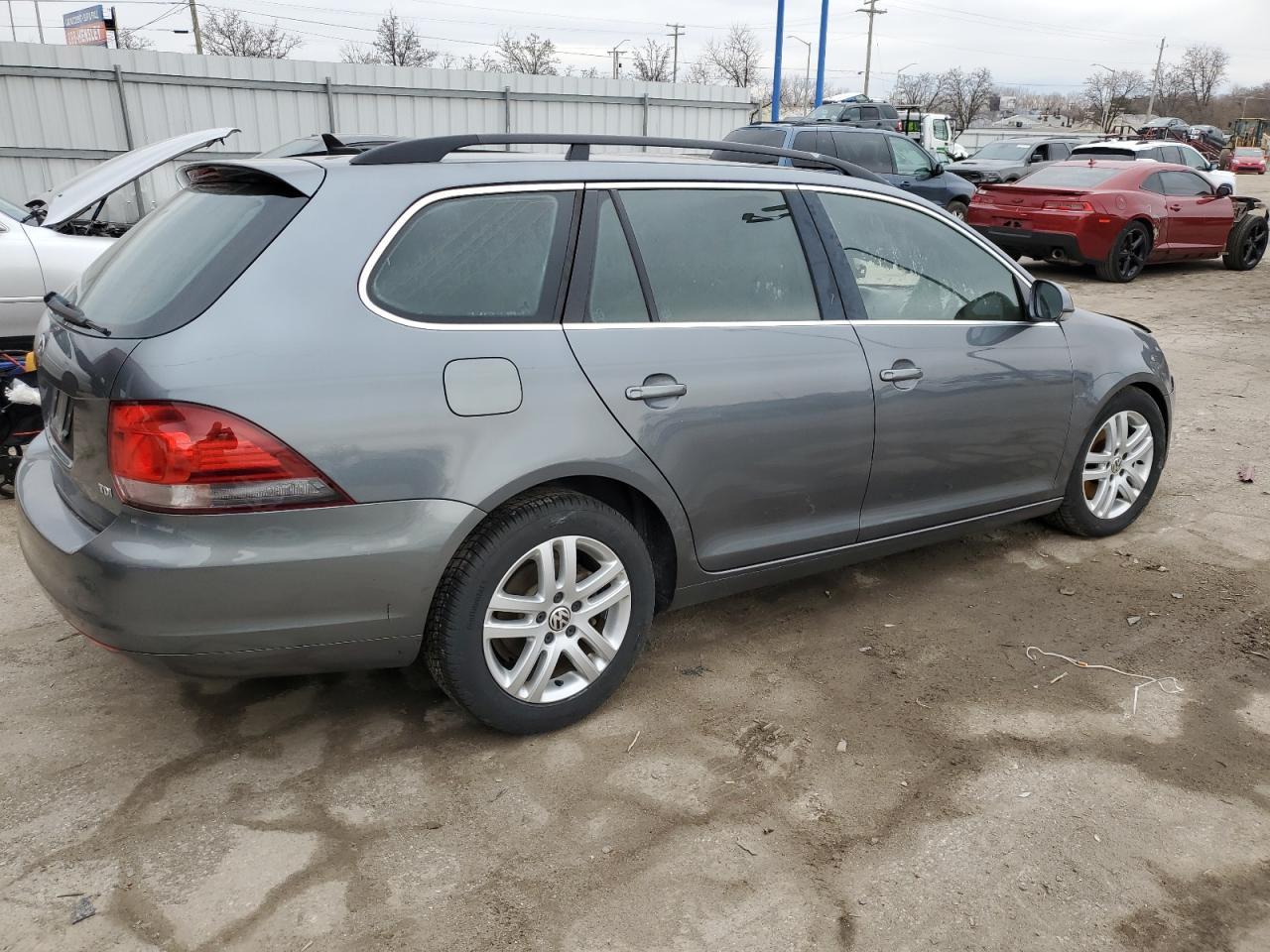 2013 VOLKSWAGEN JETTA TDI - Image 3