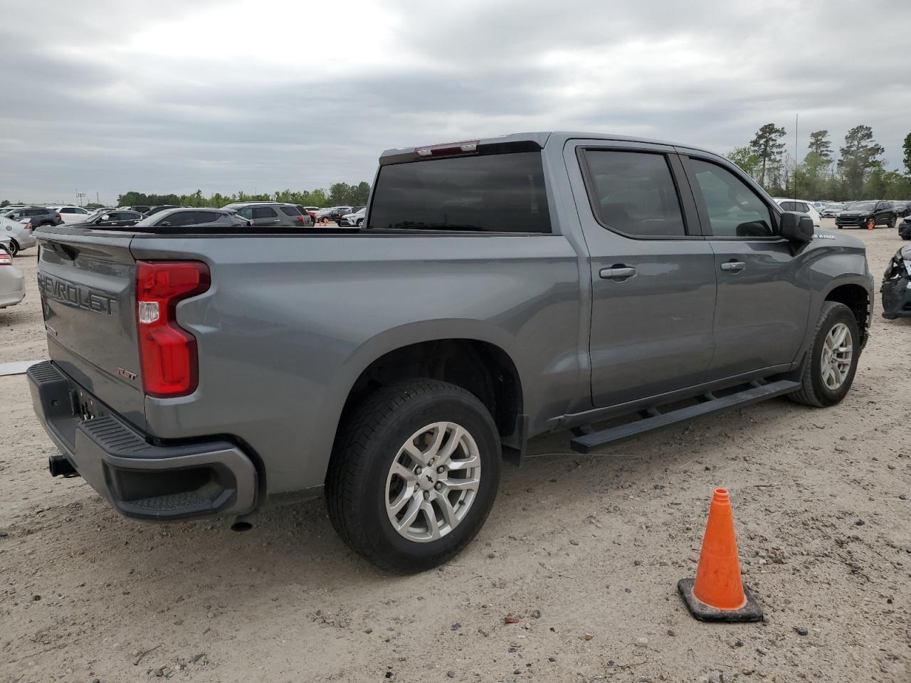 2021 CHEVROLET SILVERADO - Фото 3