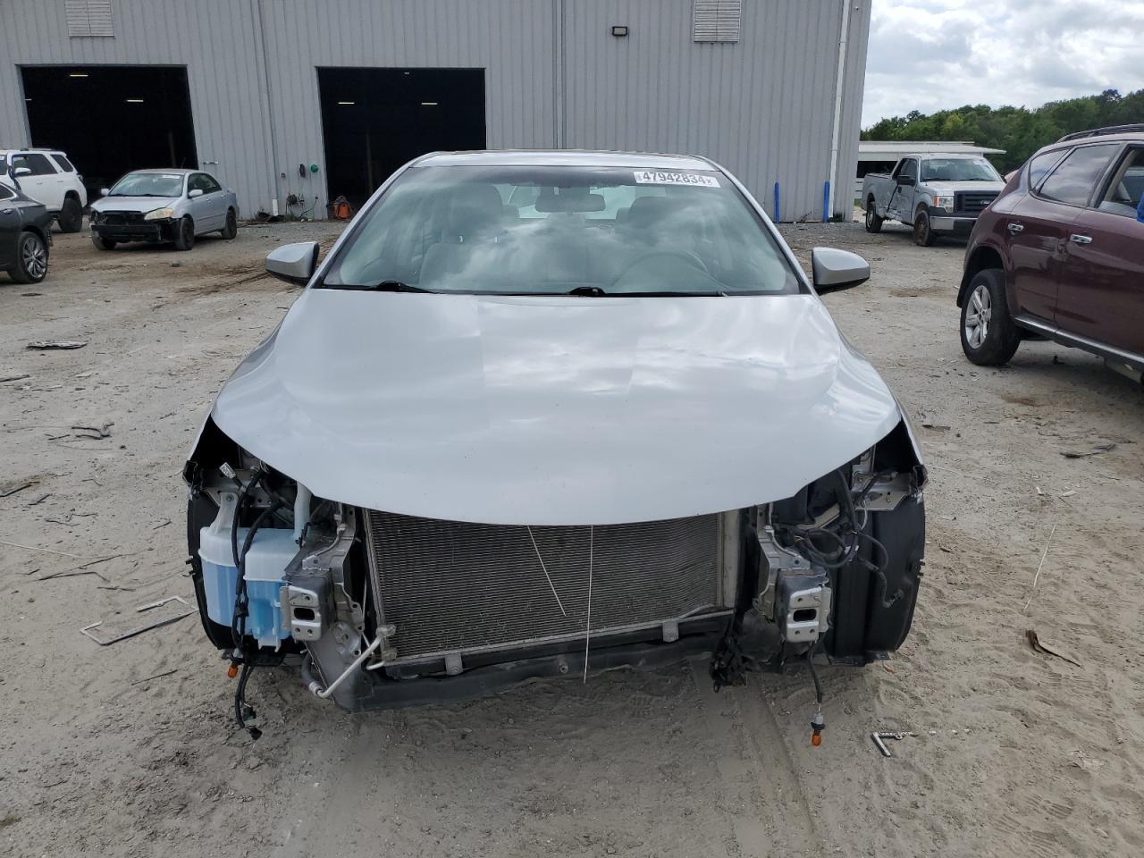 2017 TOYOTA CAMRY LE - Фото 5