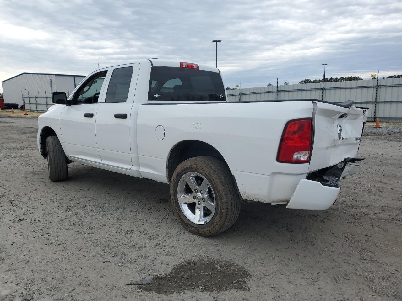 2019 RAM 1500 CLASS - Фото 2