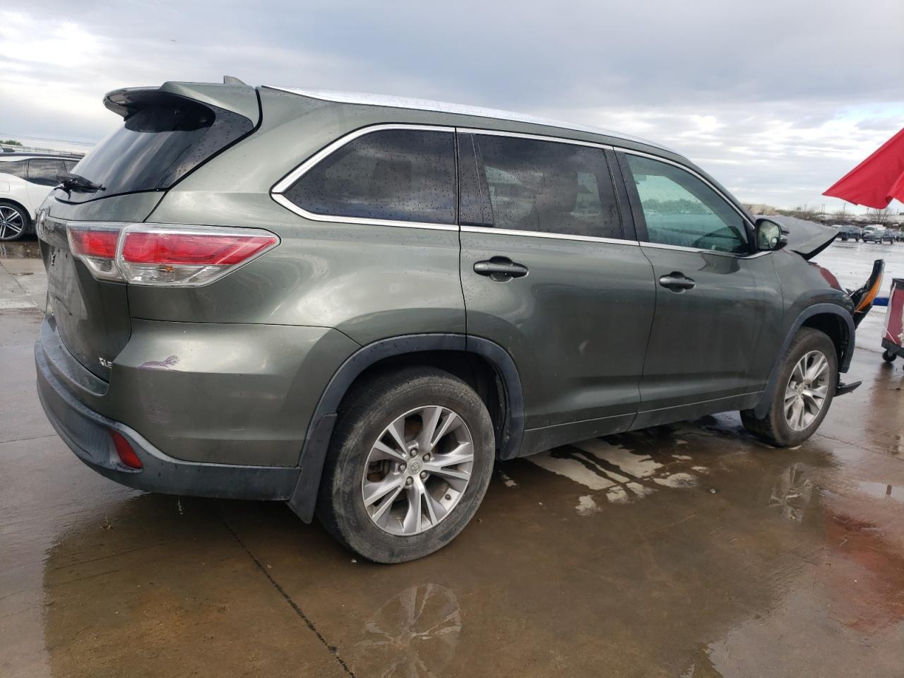 2015 TOYOTA HIGHLANDER - Фото 3