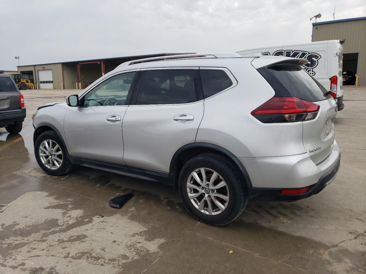 2018 NISSAN ROGUE S - Image 2