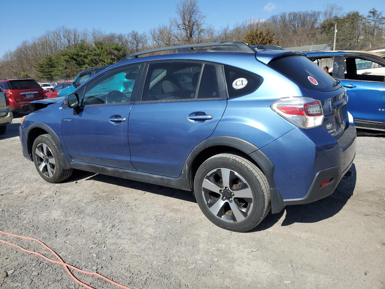 2014 SUBARU XV CROSSTR - Image 2