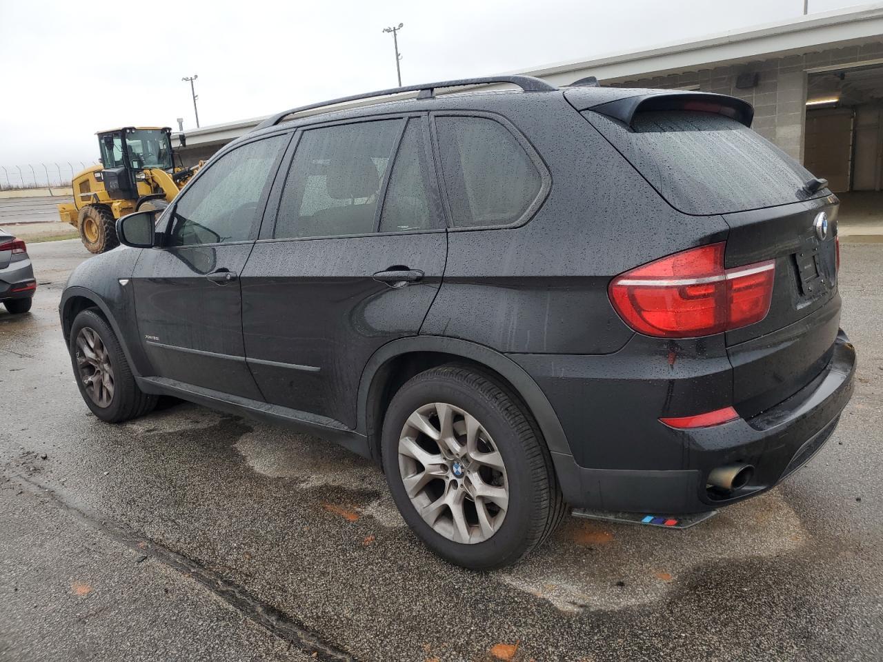 2011 BMW X5 XDRIVE3 - Фото 2