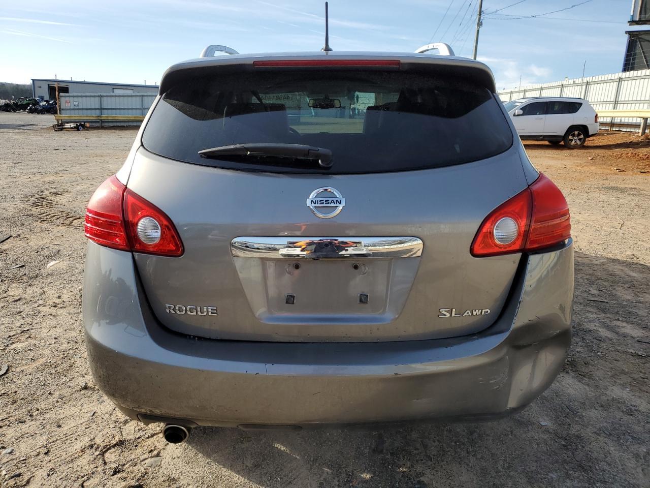 2013 NISSAN ROGUE S - Фото 6
