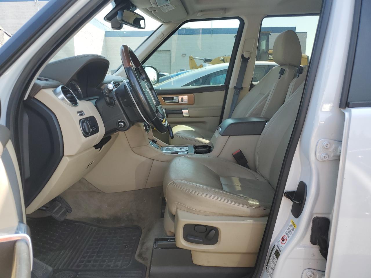 2016 LAND ROVER LR4 HSE LU - Image 7