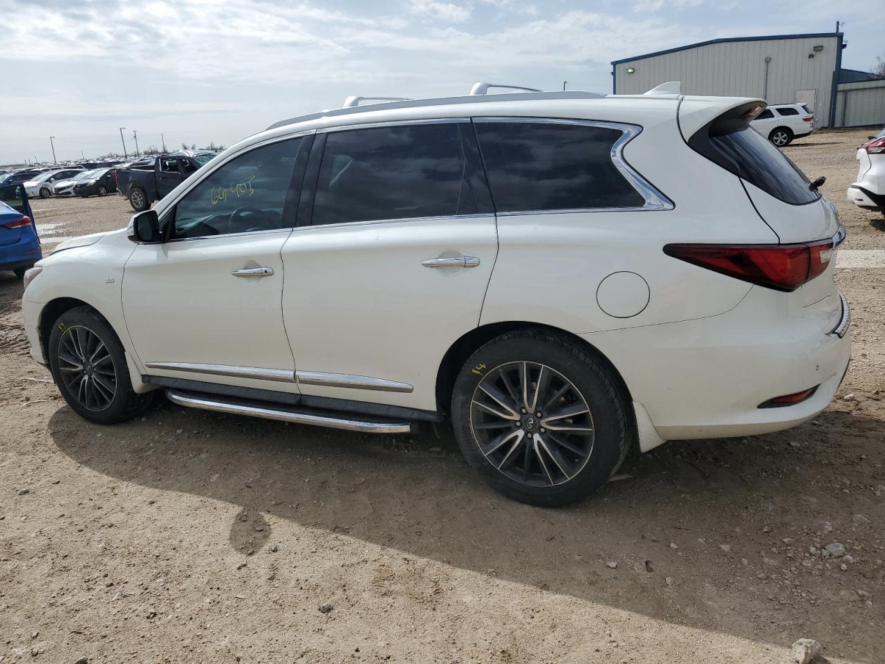 2017 INFINITI QX60 - Image 2