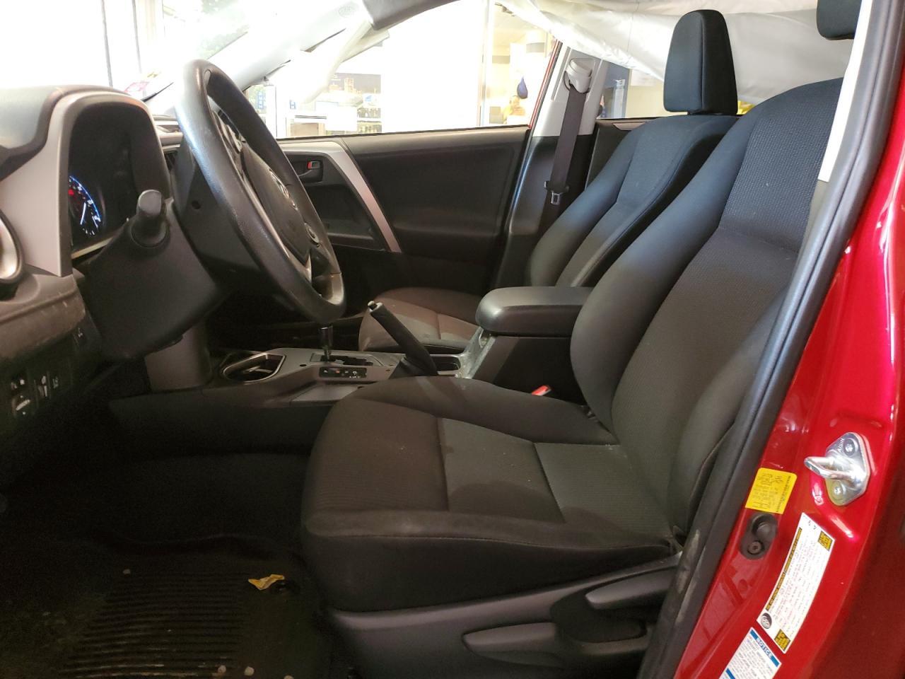 2017 TOYOTA RAV4 LE - Фото 7