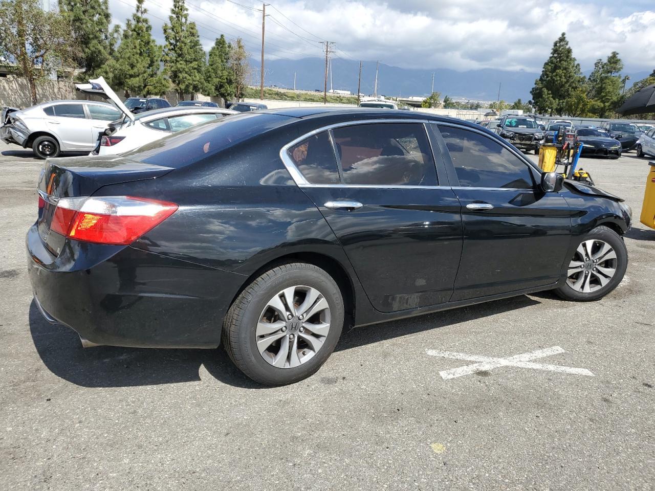2014 HONDA ACCORD LX - Image 3
