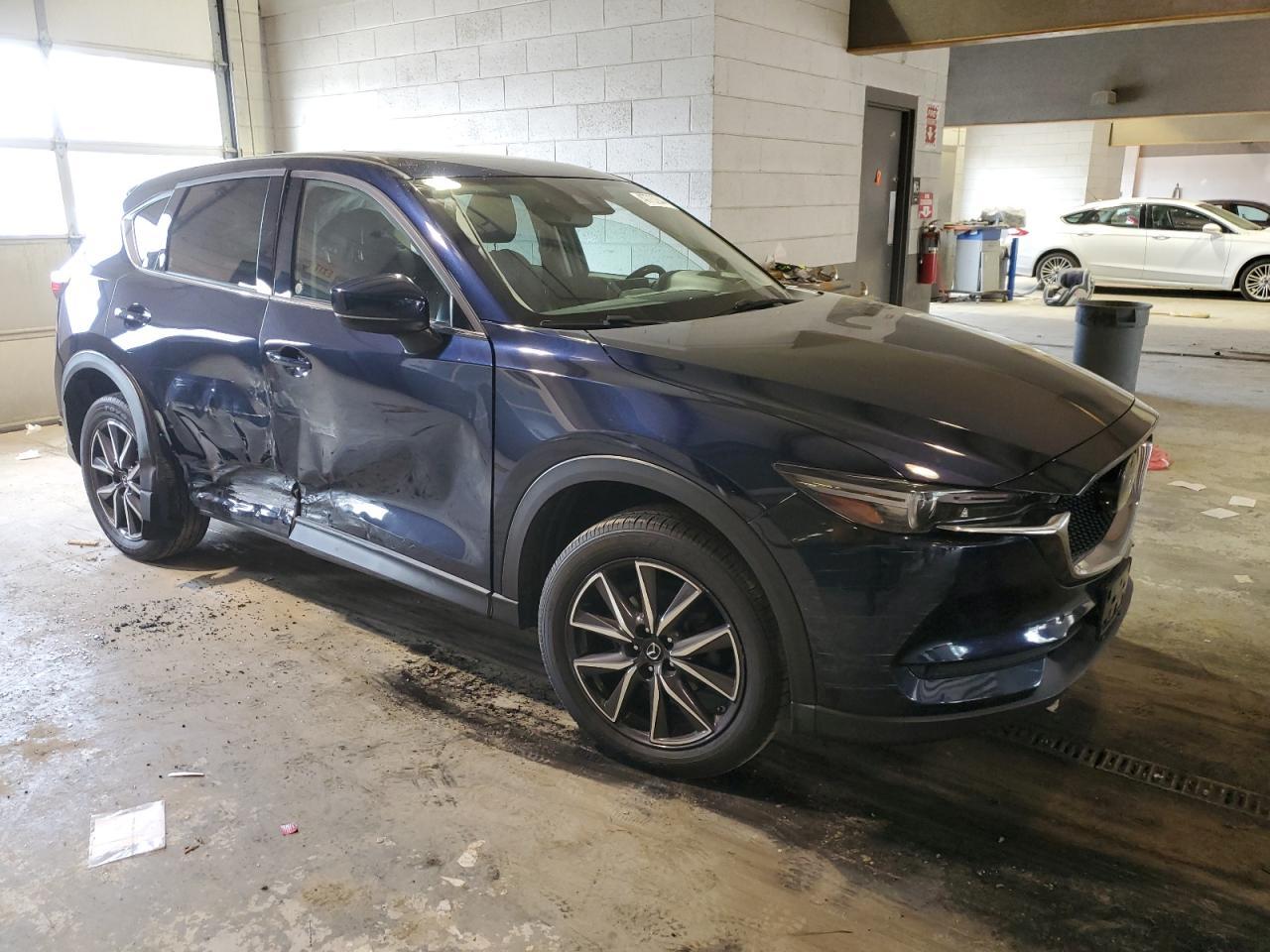2018 MAZDA CX-5 GRAND - Image 4