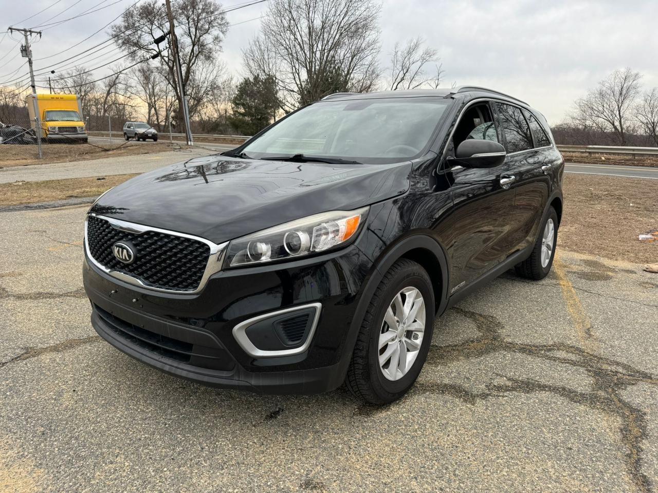 2016 KIA SORENTO LX - Image 2