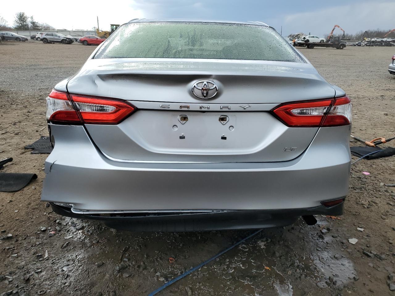 2018 TOYOTA CAMRY L - Image 6