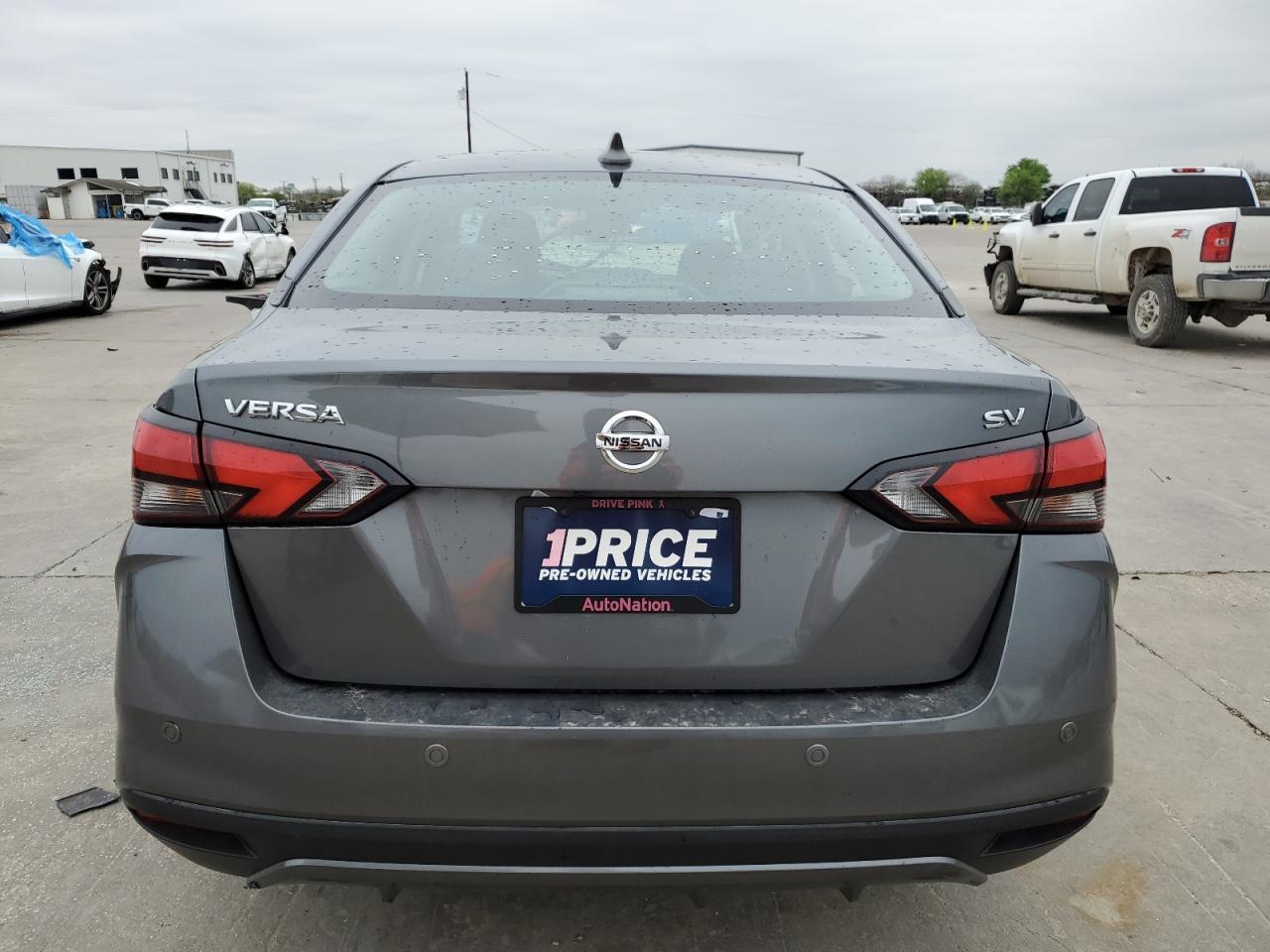 2021 NISSAN VERSA SV - Фото 6