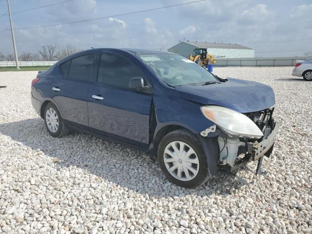 2014 Nissan Versa S - Фото 4
