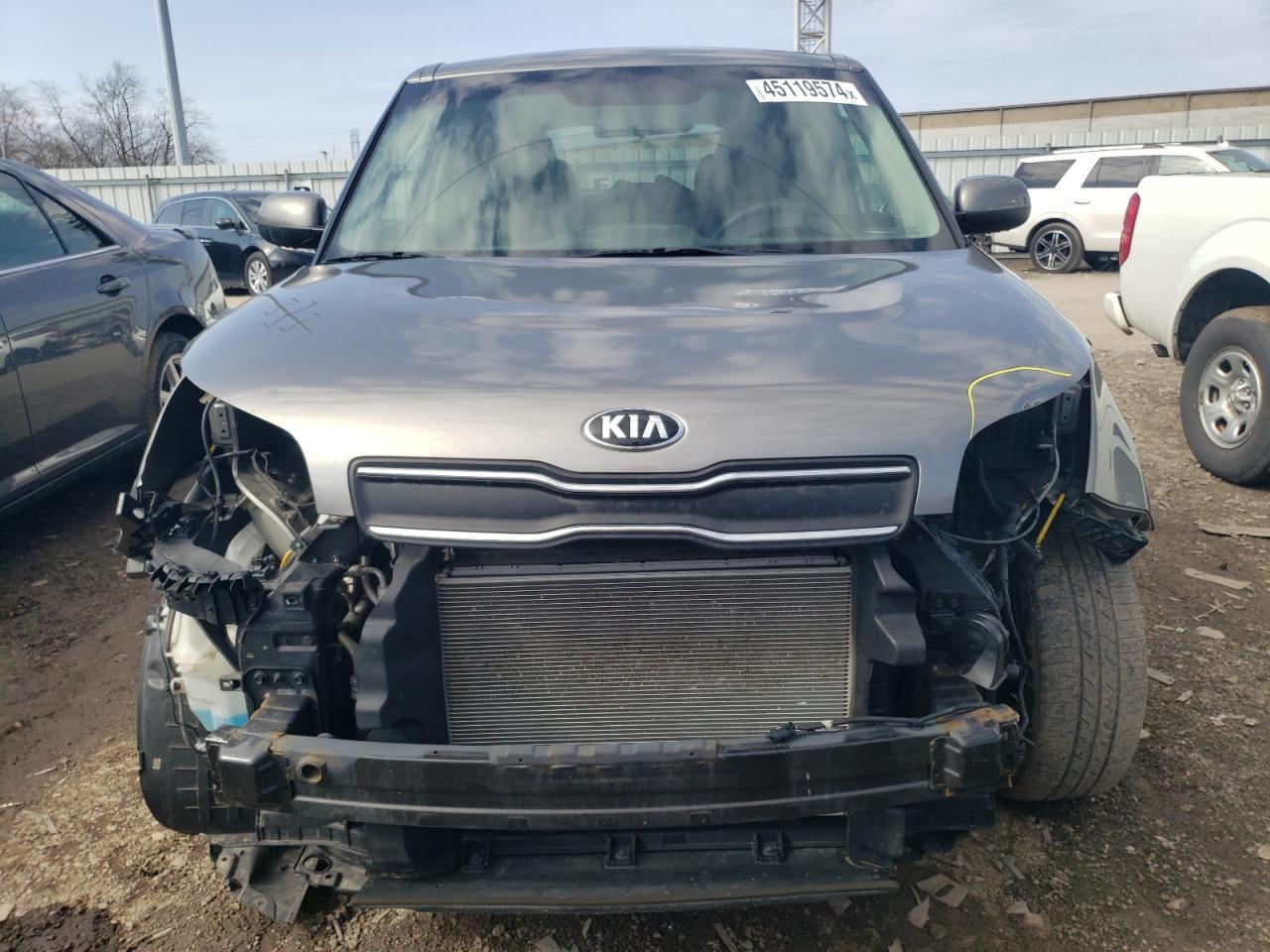 2017 KIA SOUL - Image 5