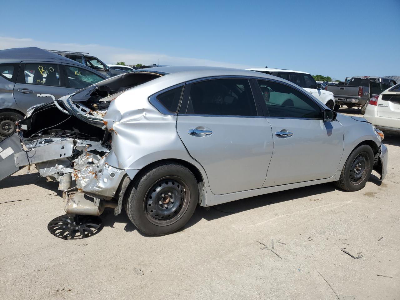 2017 NISSAN ALTIMA 2.5 - Фото 3