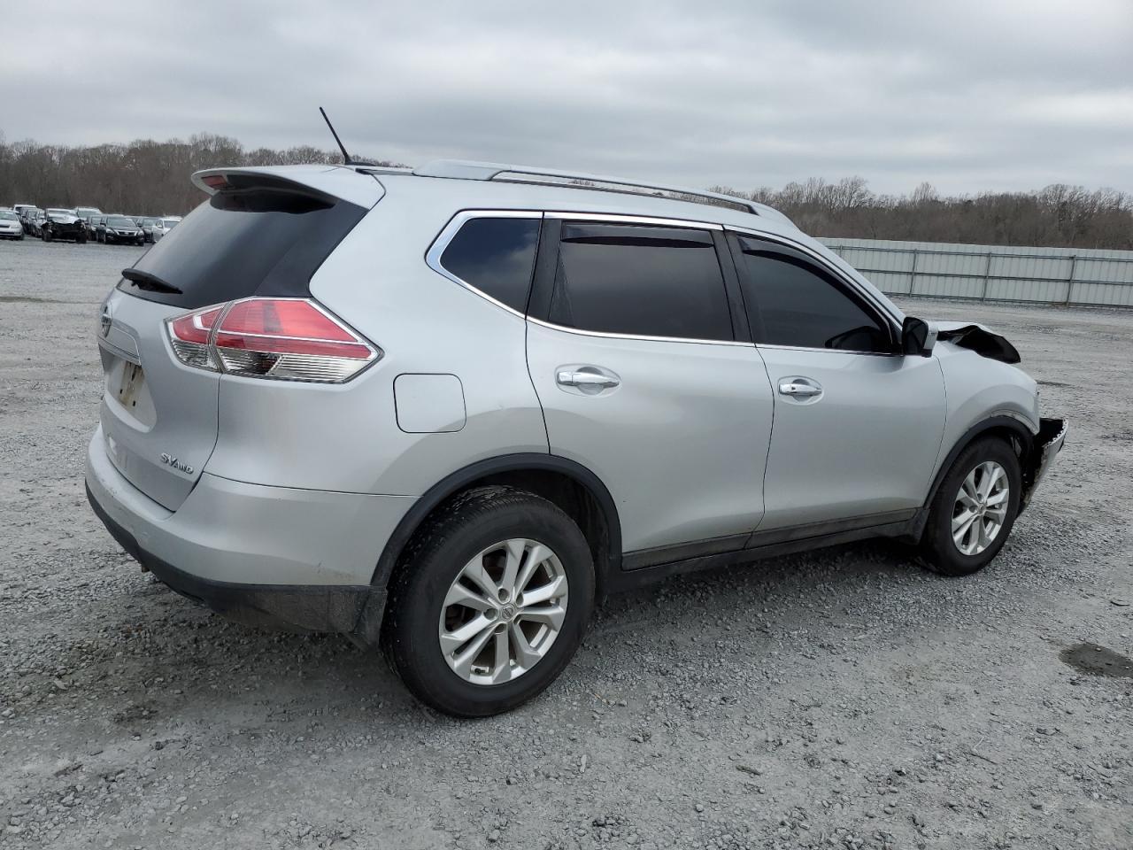 2016 NISSAN ROGUE S - Фото 3