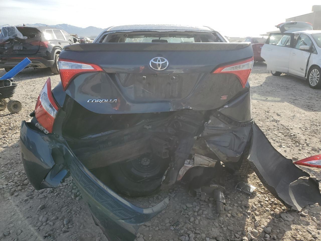 2015 TOYOTA COROLLA L - Фото 6