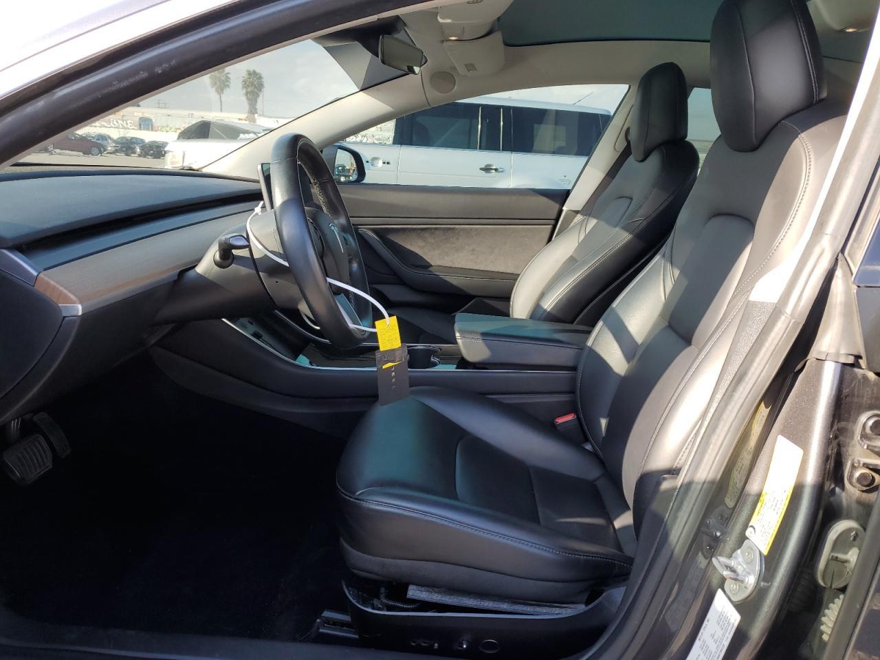 2019 TESLA MODEL 3 - Фото 7