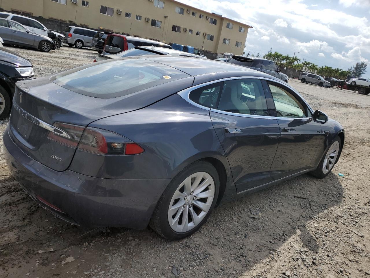 2017 TESLA MODEL S - Image 3