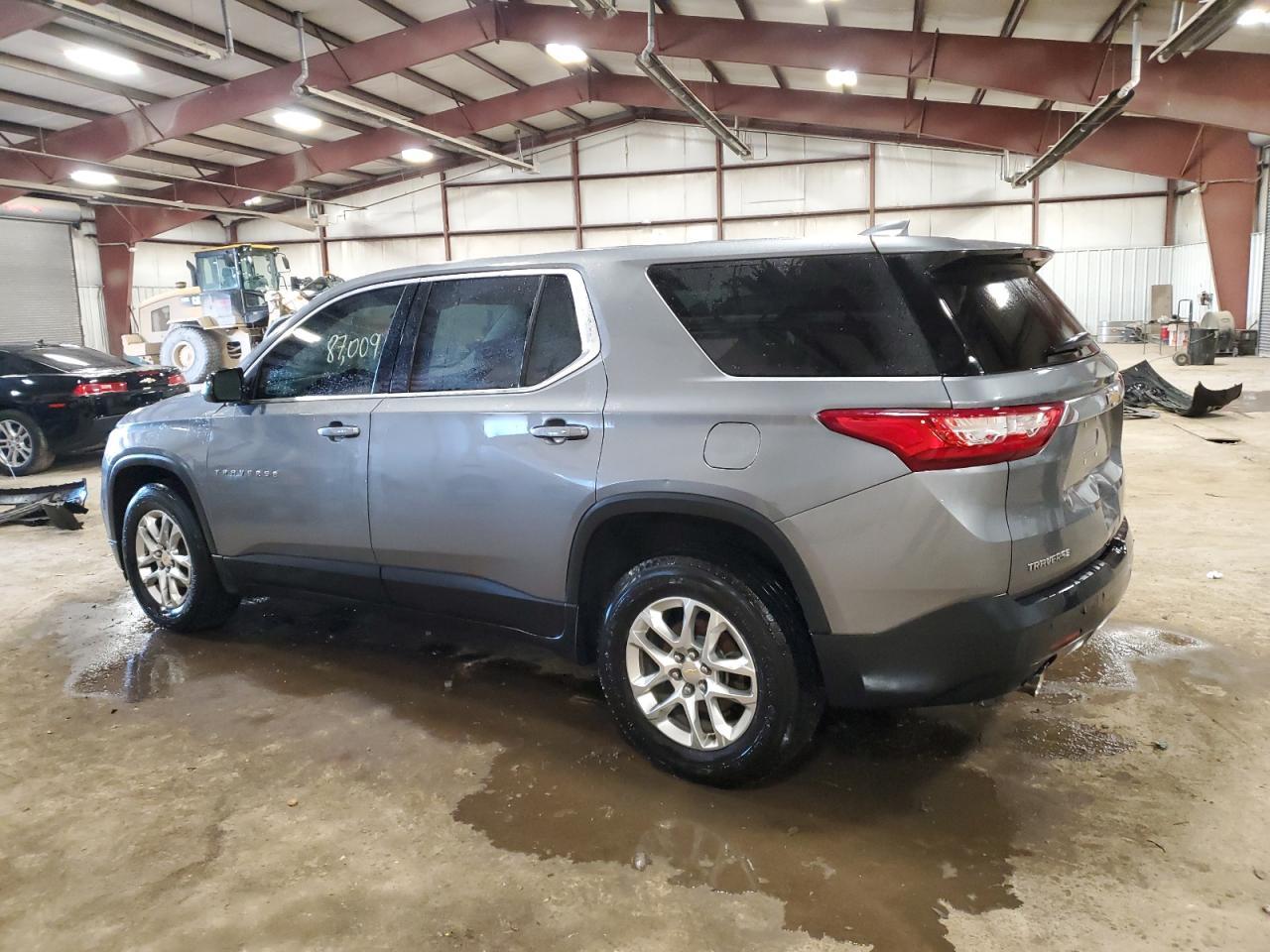 2018 CHEVROLET TRAVERSE L - Фото 2